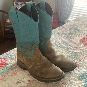Women’s Laredo crepe sole cowgirl boots size 7.5